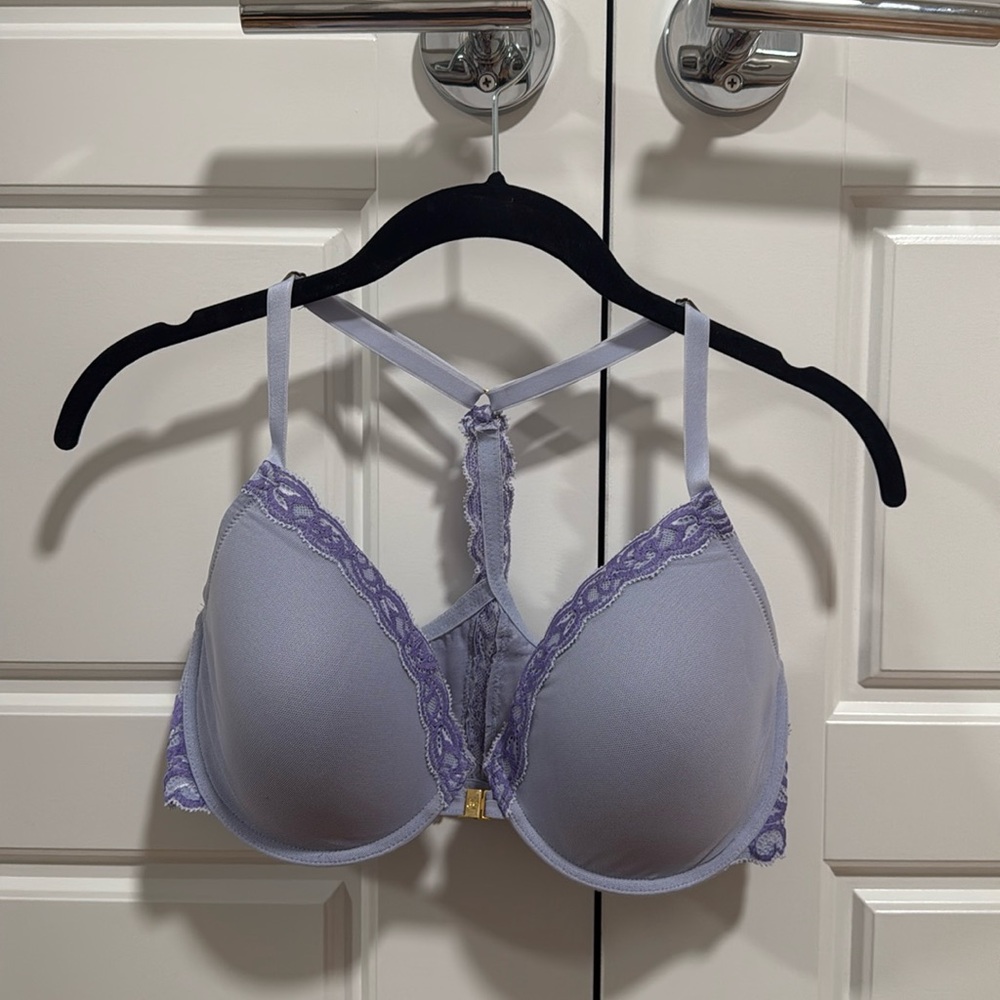 New without tags natori front clasping bra size 36D purple